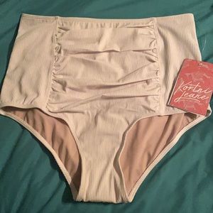 BNWT Kortni Jeane High Waisted Ruched bottoms!